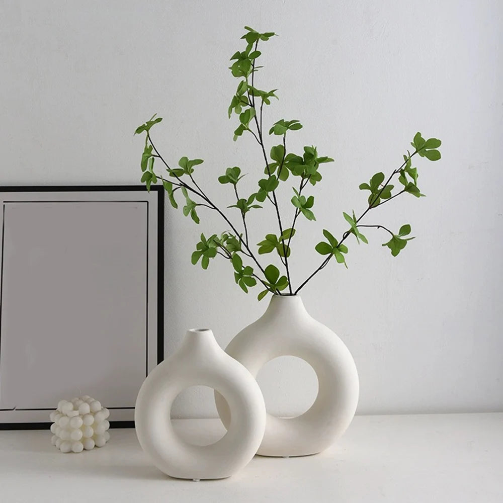Nordic Hollow Flower Vase