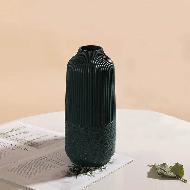 Modern Fluted Unbreakable Flower Vase – Minimalist Ribbed Centerpiece