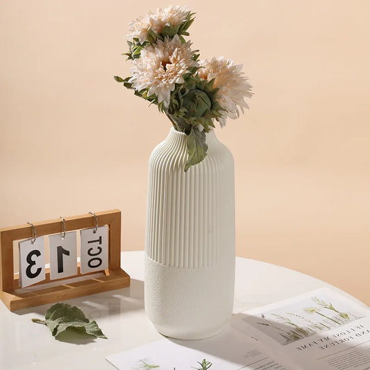 Modern Fluted Unbreakable Flower Vase – Minimalist Ribbed Centerpiece