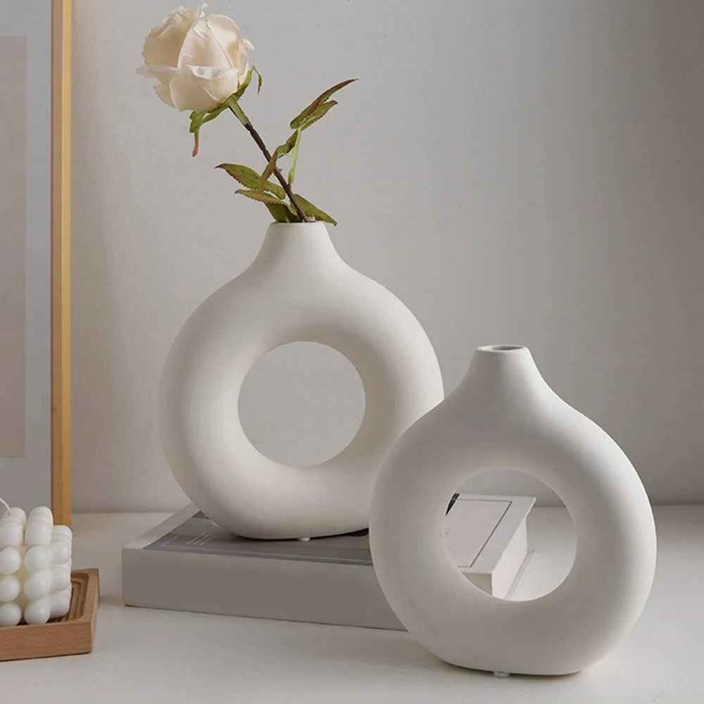 Nordic Hollow Flower Vase